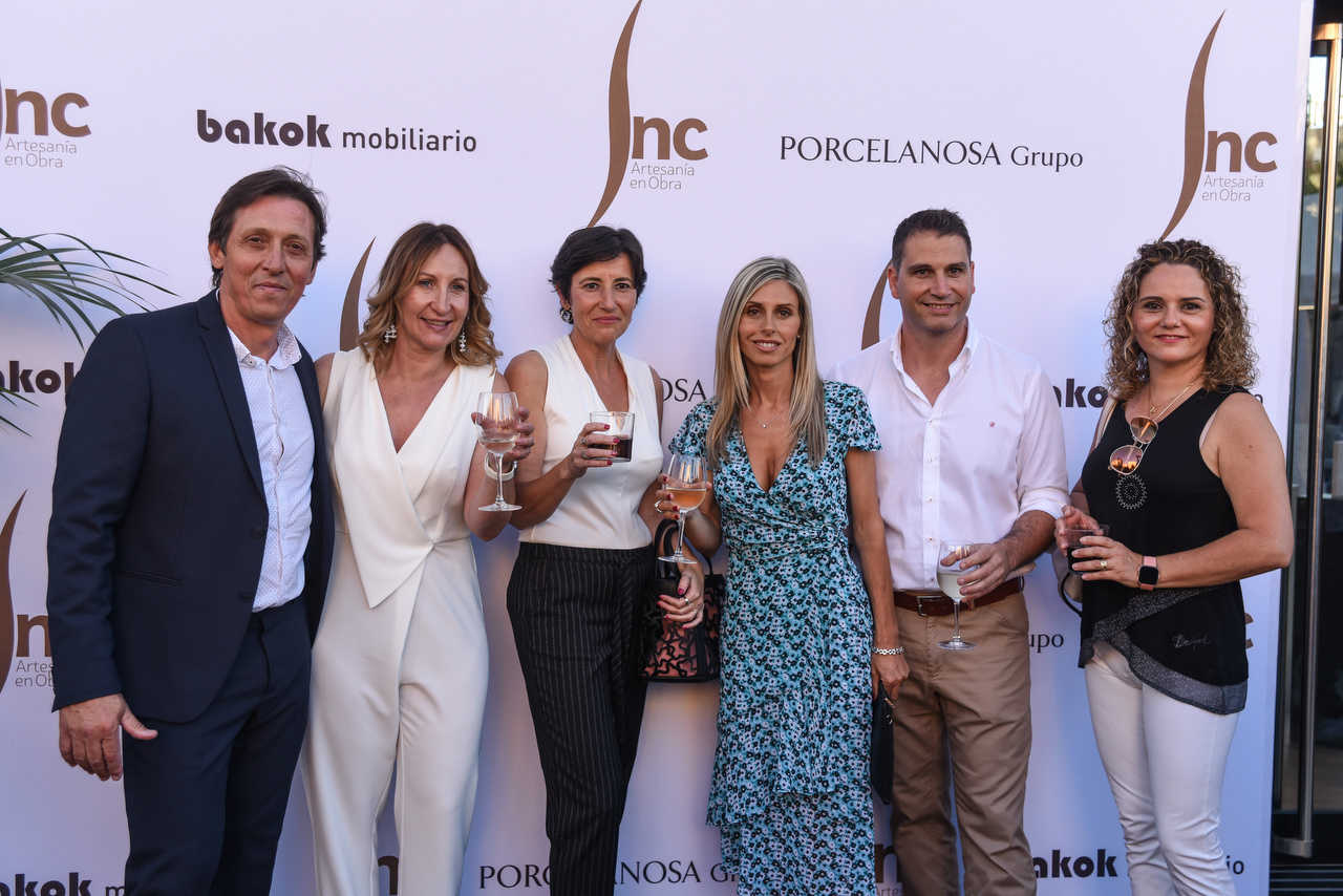 SNC, distribuidor de Porcelanosa, abre las puertas de su showroom a sus clientes (Fotos: EDUARDO MANZANA)