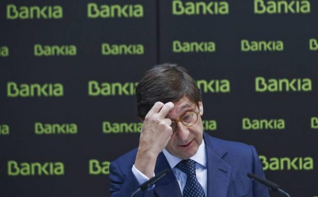 El periodo de consultas del ERE de Bankia se inicia este jueves con unos 2.510 despidos en el aire
