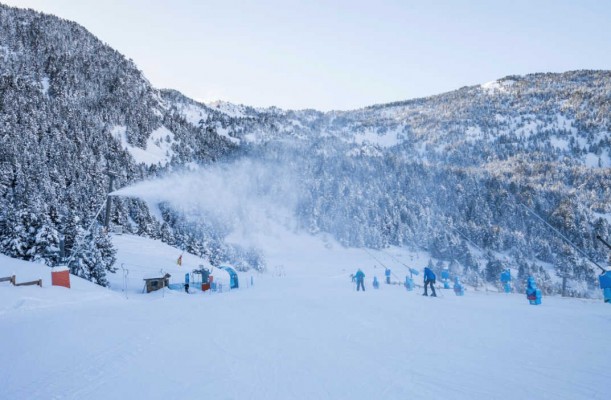 Grandvalira recibe más de 75 cm de nieve y prevé la apertura del 100% del dominio

