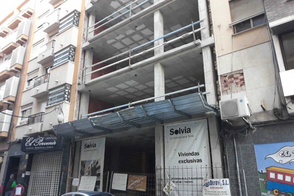 Solvia y Edigover construyen cinco viviendas de lujo junto al Mercado Central de Alicante