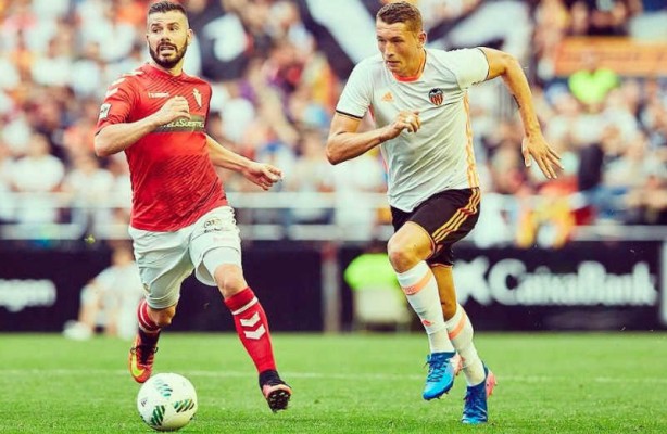 El Elche apuntala su defensa con el fichaje de Zotko