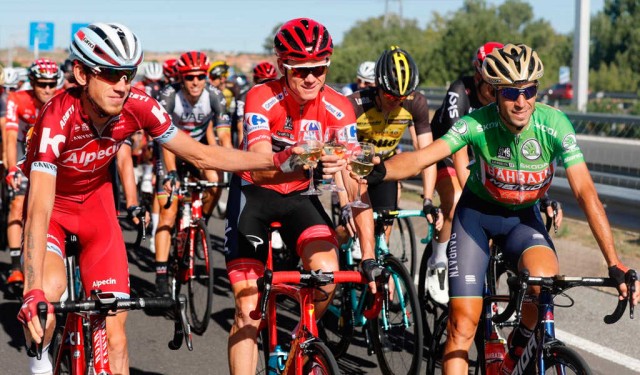 Los Lagos y Pirineos decidirán la Vuelta a España de 2018, que se presenta este sábado en Málaga