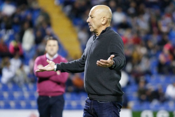 Claudio insiste en que es necesario fichar un delantero centro