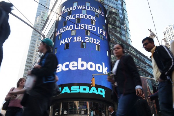 Facebook gana un 25% más y supera los 1.000 millones de usuarios diarios