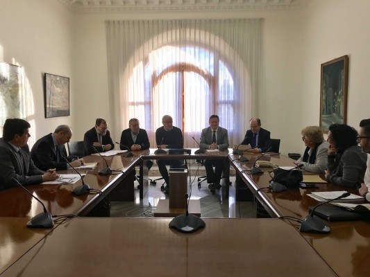 El nuevo reglamento municipal de València ata en corto a los tránsfugas