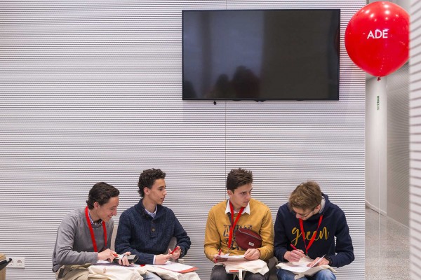  Interschools Hackathon Valencia