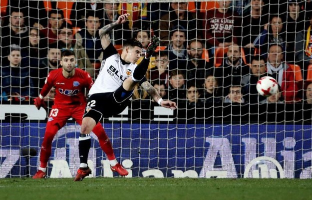 Rodrigo y Mina, determinantes desde el banquillo