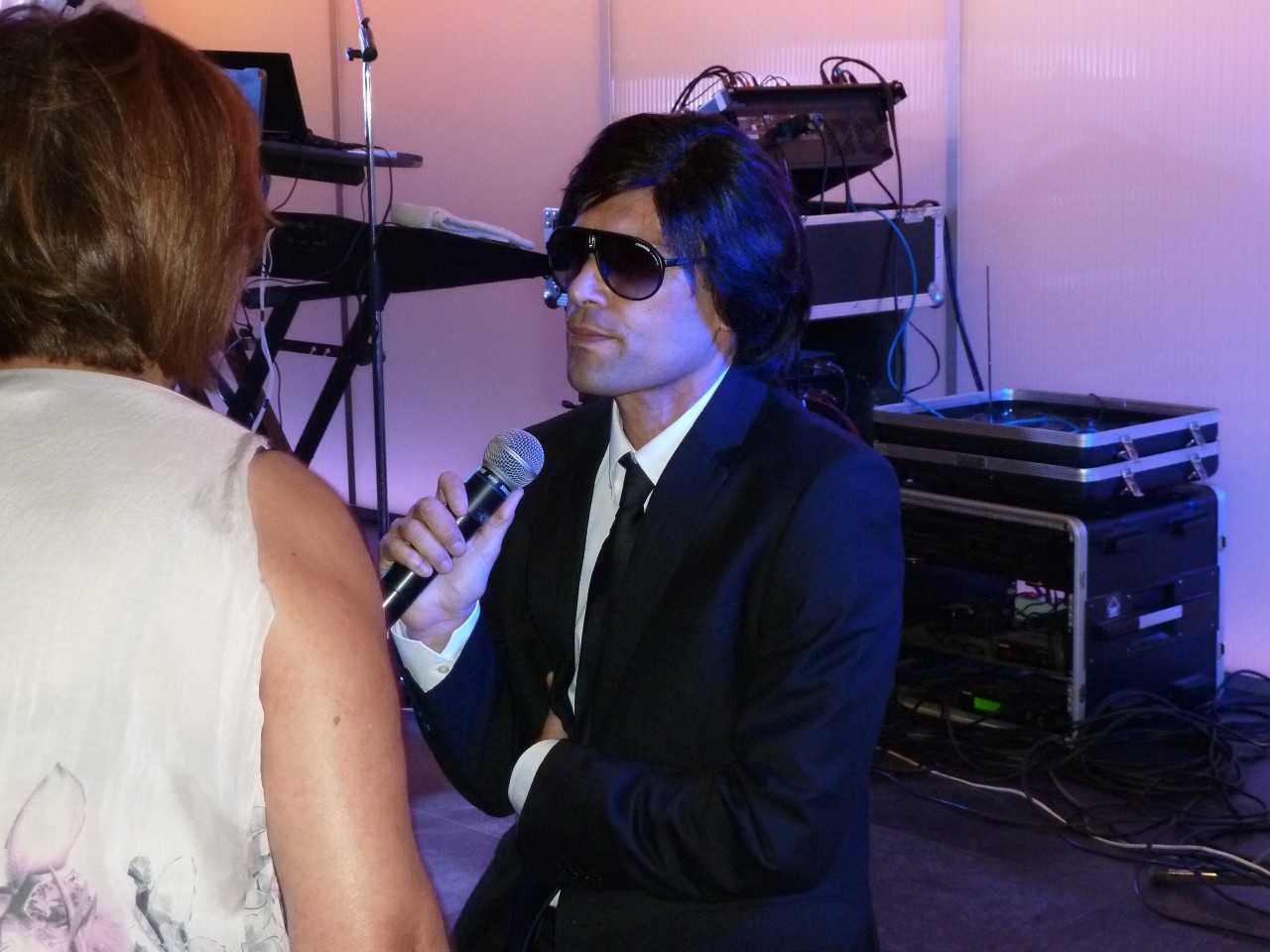 Oda al imitador freelance: el estoicismo del Julio Iglesias de Alicante