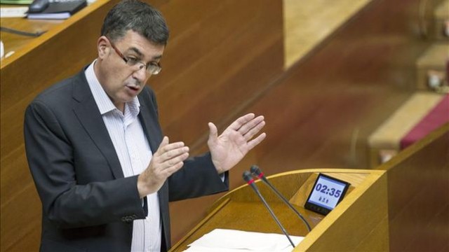 Compromís choca con Podemos por querer emitir la actividad de Les Corts por el canal de RTVV