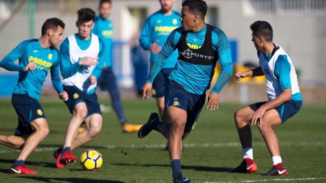 Calleja recupera a Víctor Ruiz y Roger Martínez en una lista sin el sancionado Bacca