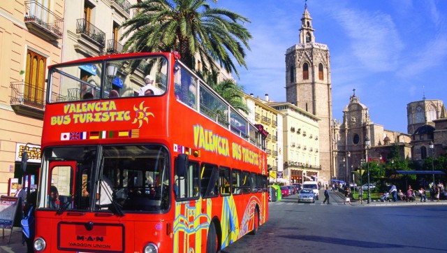 Comunitat Valenciana recibe casi 6,5 millones de turistas en 2015, el 4,3 % más