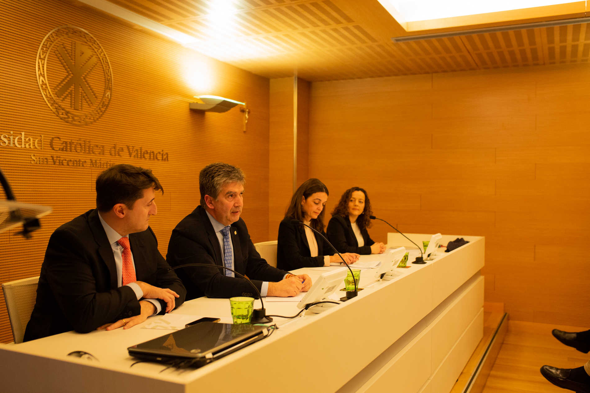 Presentación de 'Crónicas Geopolíticas desde Valencia', de Jesús de Salvador (Fotos: ESTRELLA JOVER)