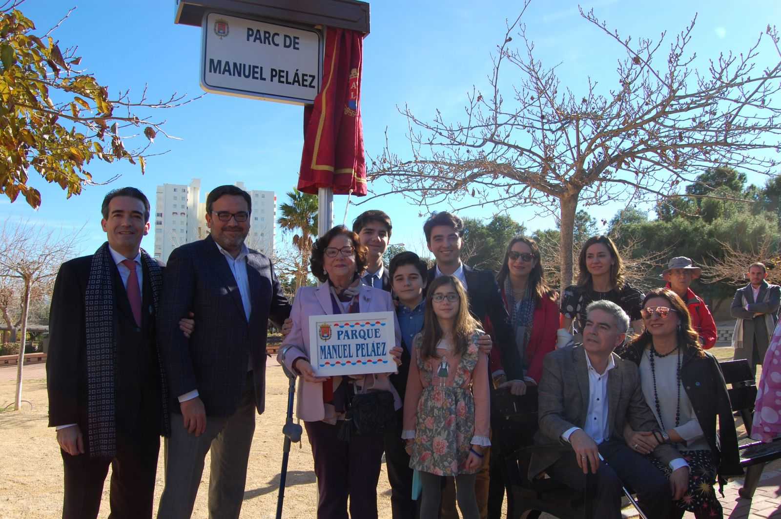 Alicante dedica un parque al empresario fundador de Ecisa Manuel Peláez Castillo