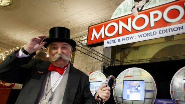 Los municipios de Dolores o Balones podrán aparecer en el próximo Monopoly 
