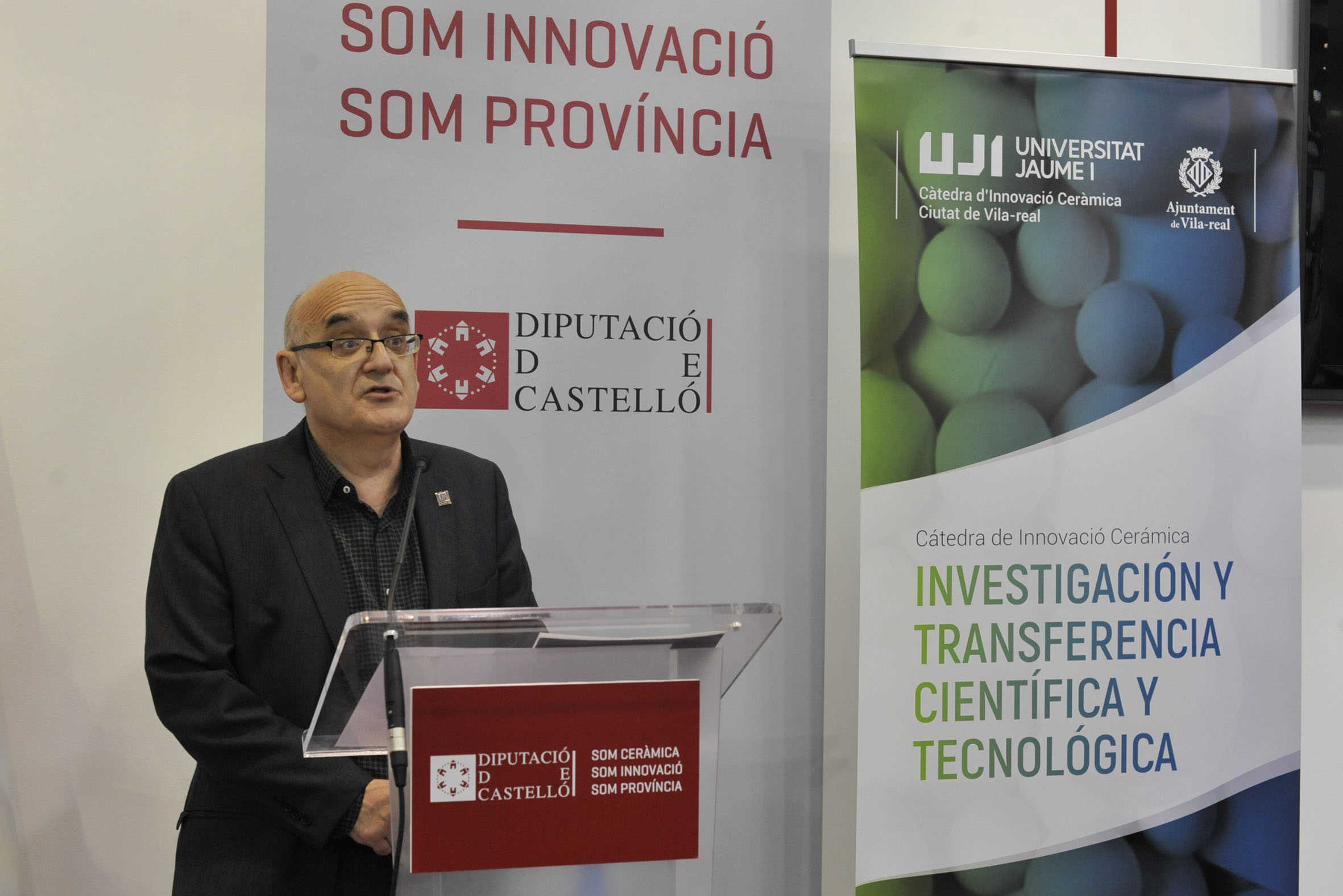 Ambiente en la recta final de la feria, con los municipios como protagonistas. (Fotos: Carlos Pascual)