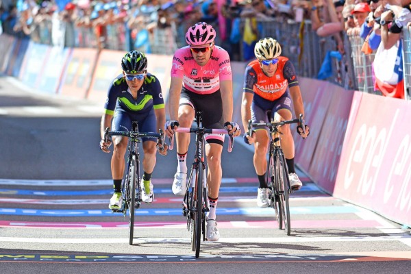 Las ciudades del Giro se iluminan de rosa a falta de 101 días para su inicio