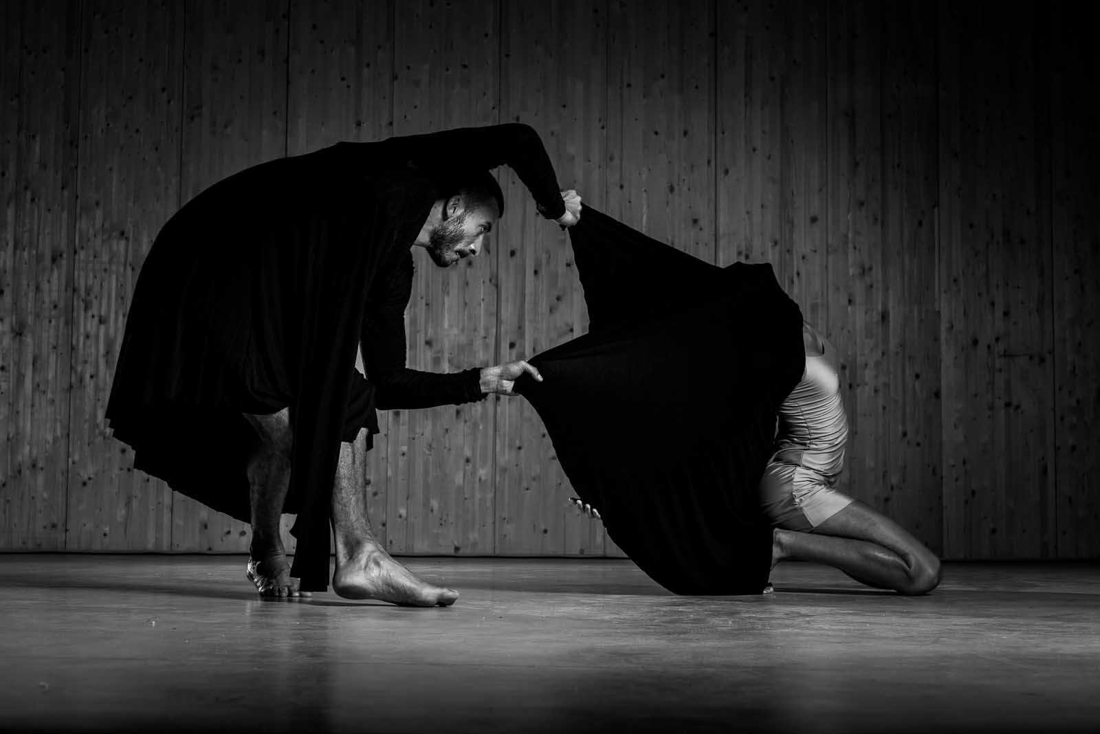 Las compañías valencianas de danza, por primera vez en los ciclos de teatro de Russafa