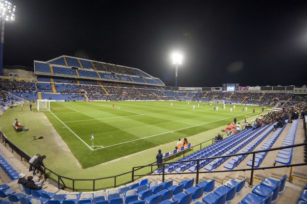 Un grupo de herculanos propone no entrar al estadio hasta el minuto 10