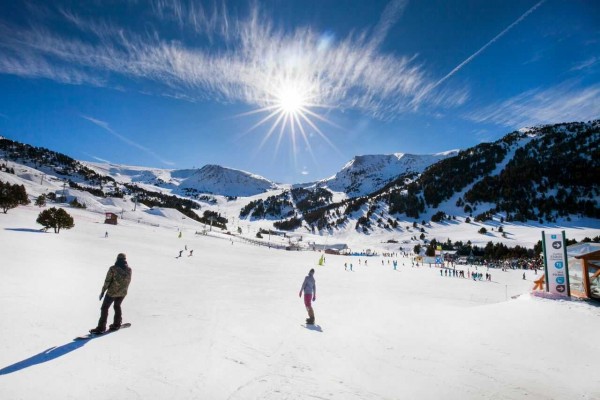 Grandvalira encara el fin de semana con una amplia agenda de actividades para todos los públicos