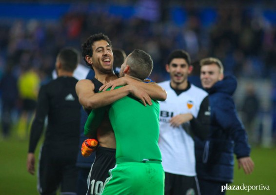 El Valencia supera una tanda de penaltis copera más de quince años después