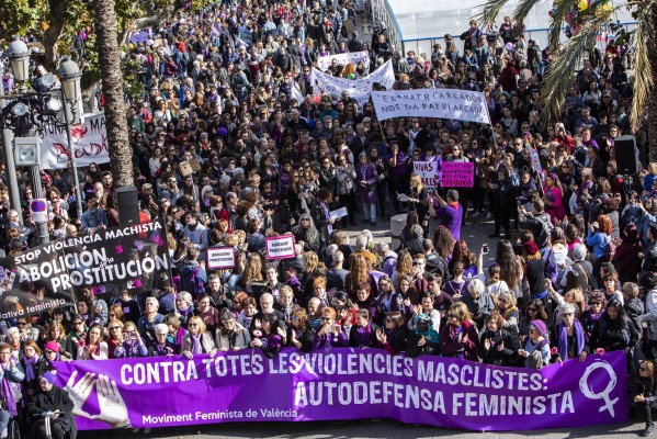 València, en el Día Internacional contra la Violencia Machista (Fotos: EVA MÁÑEZ)