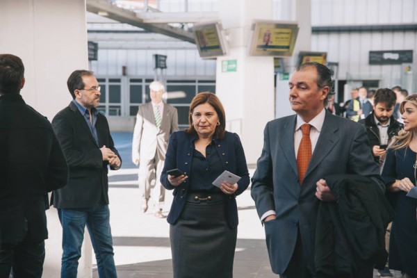 La CEV se reúne este viernes con representantes del PP, entre ellos Bonig

