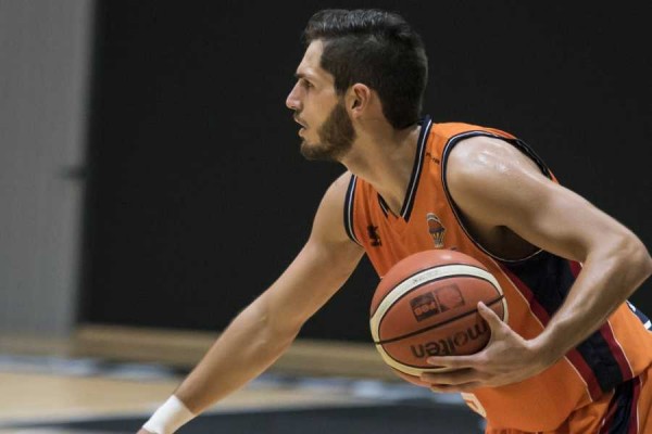 Luis Paños deja el equipo EBA