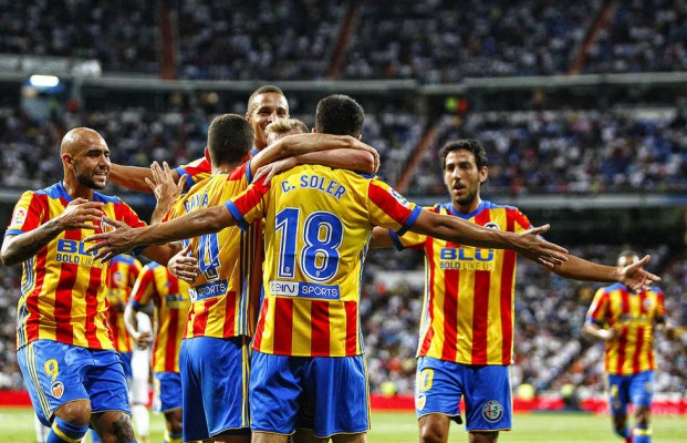 Marcelino recupera a Carlos Soler pero se queda sin centrales para recibir al Madrid