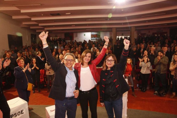 Gómez creará un consejo de históricos del PSPV de València con antiguos alcaldes, líderes y portavoces
