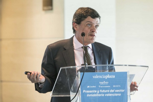 La Sareb negocia directamente con Alicante, Elche y Santa Pola la cesión de viviendas sociales