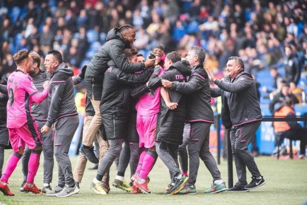 Ivi rescata un punto de oro en Riazor
