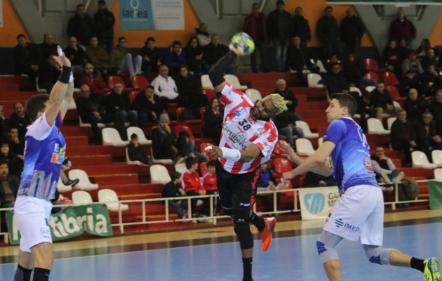 El Fertiberia supera al Benidorm en el último amistoso de la pretemporada de invierno