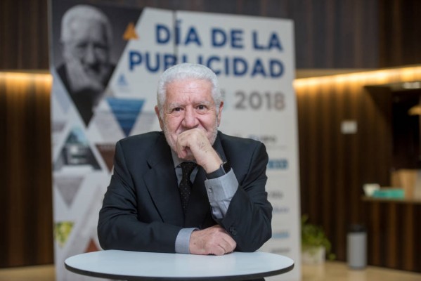 Lluís Bassat: 