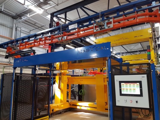 La valenciana Cabycal entrega una línea automatizada a la cotizada vasca Gestamp