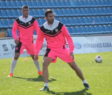 David Torres ya trabaja bajo las órdenes de Claudio