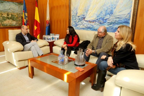 Alicante ejercerá la acusación popular si se abre una causa por los insultos a una árbitra