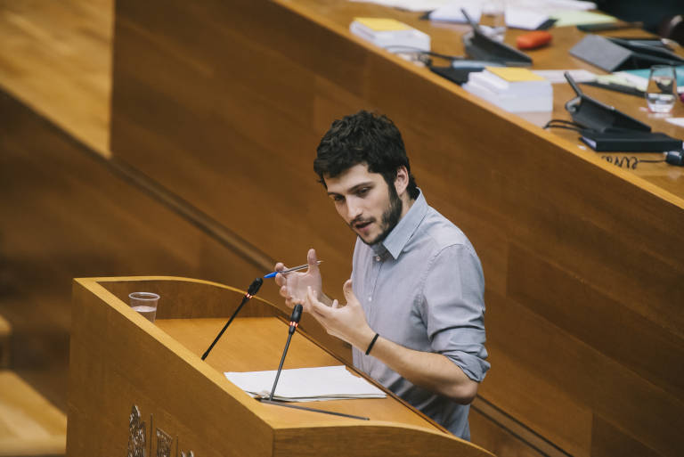 Podem pide saber cuántas empresas de 'Gürtel' mantienen contratos con la Generalitat 