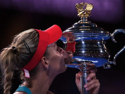 Kerber rompe los pronósticos y a Serena Williams