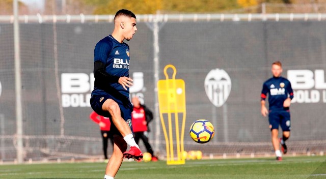 Andreas Pereira se perfila como el sustituto de Guedes