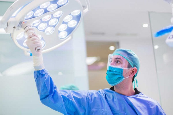 La principal revista dental de EEUU publica un artículo del valenciano Primitivo Roig 