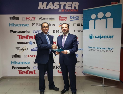 Grupo Cajamar dará servicio a los más de 400 establecimientos especializados  de Master Cadena