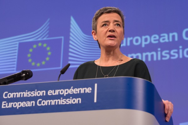 Bruselas pide que se desestime la suspensión cautelar solicitada por los clubes de la Comunitat