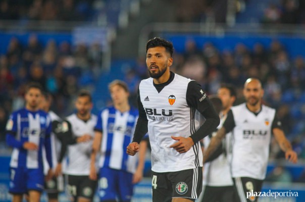 Garay viajó a Asturias para ser examinado de sus molestias en el hombro