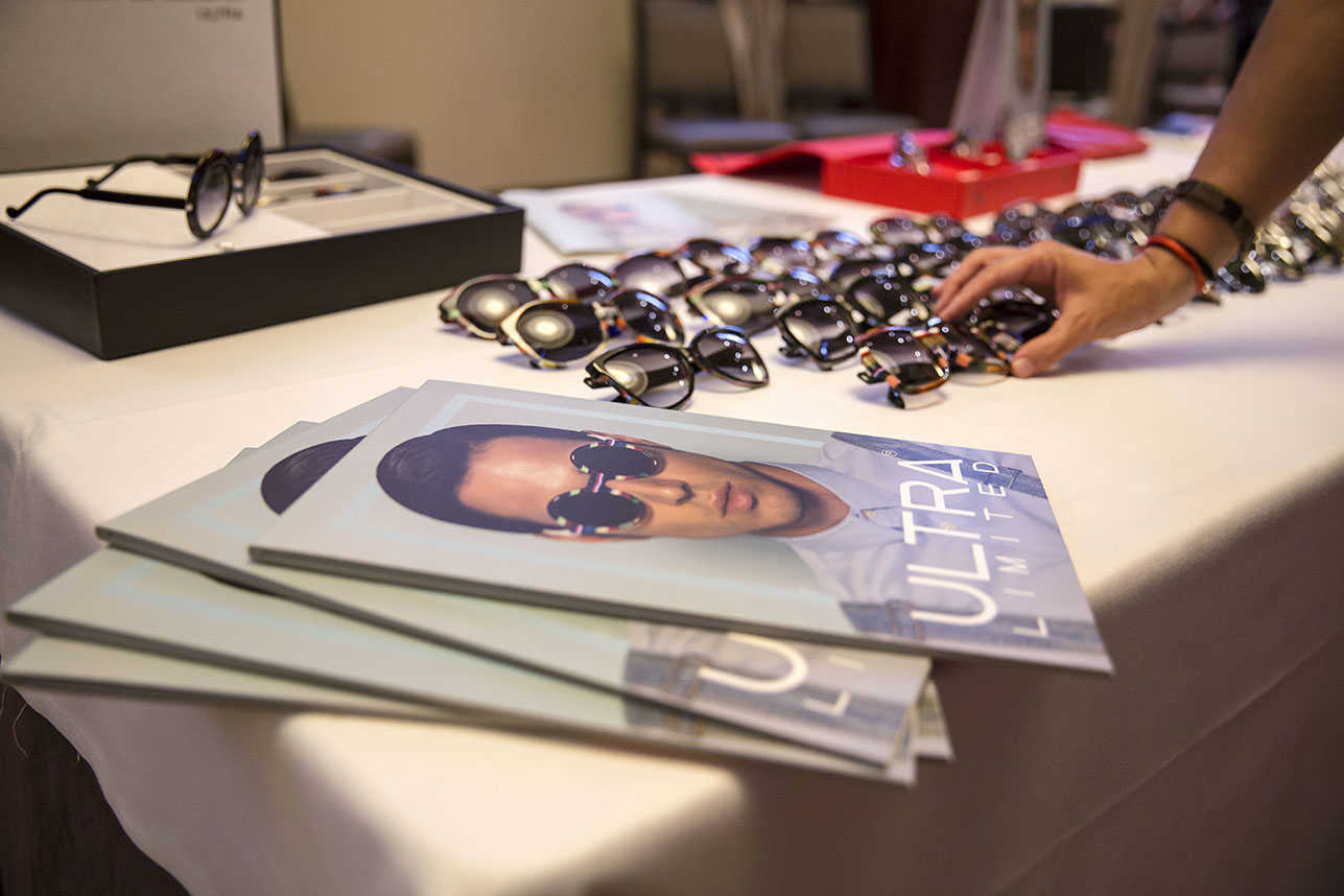 Inauguración: Gafas Ultra Limited. (Fotos: Marga Ferrer)