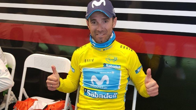 Valverde recupera la sonrisa tras ganar la etapa y vestirse de amarillo