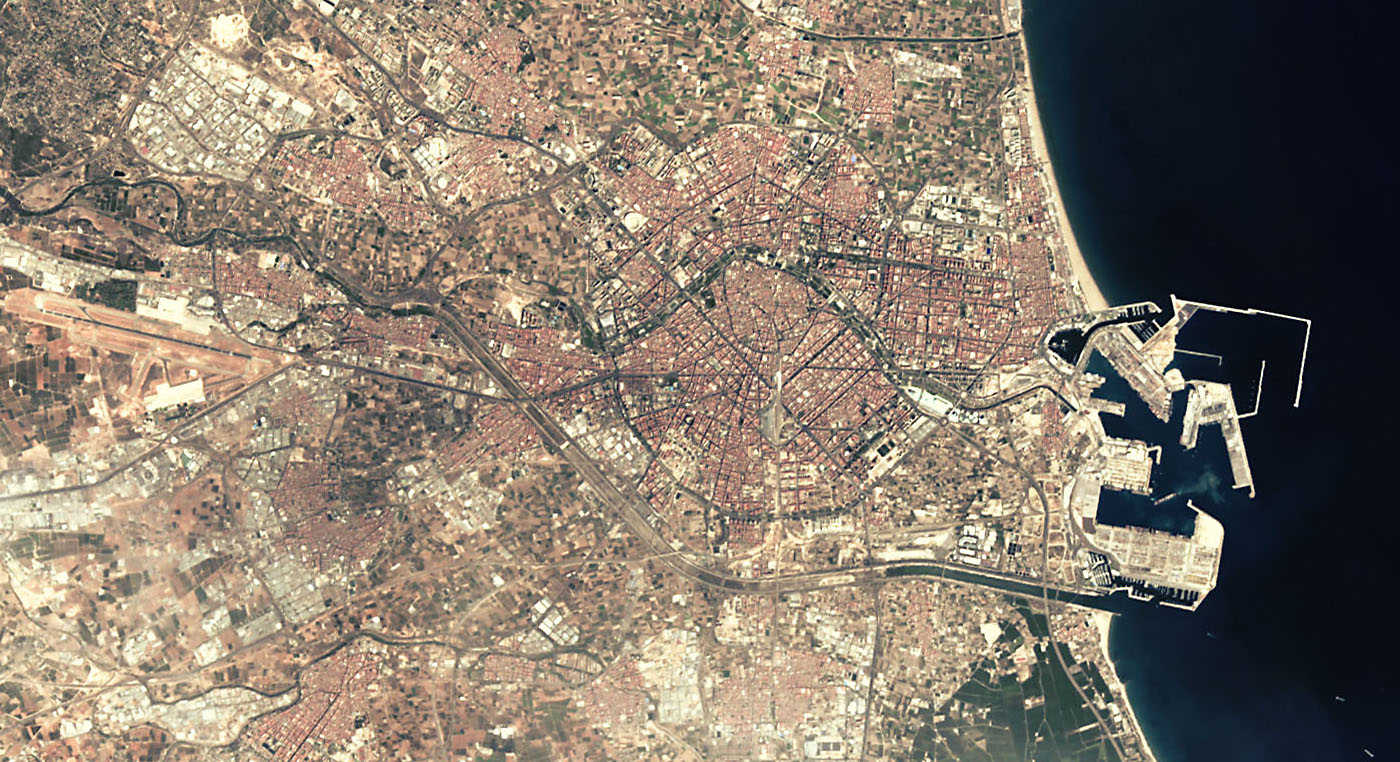 El Puerto de Valencia alcanzará los 13 millones de TEU de capacidad cuando complete su ampliación