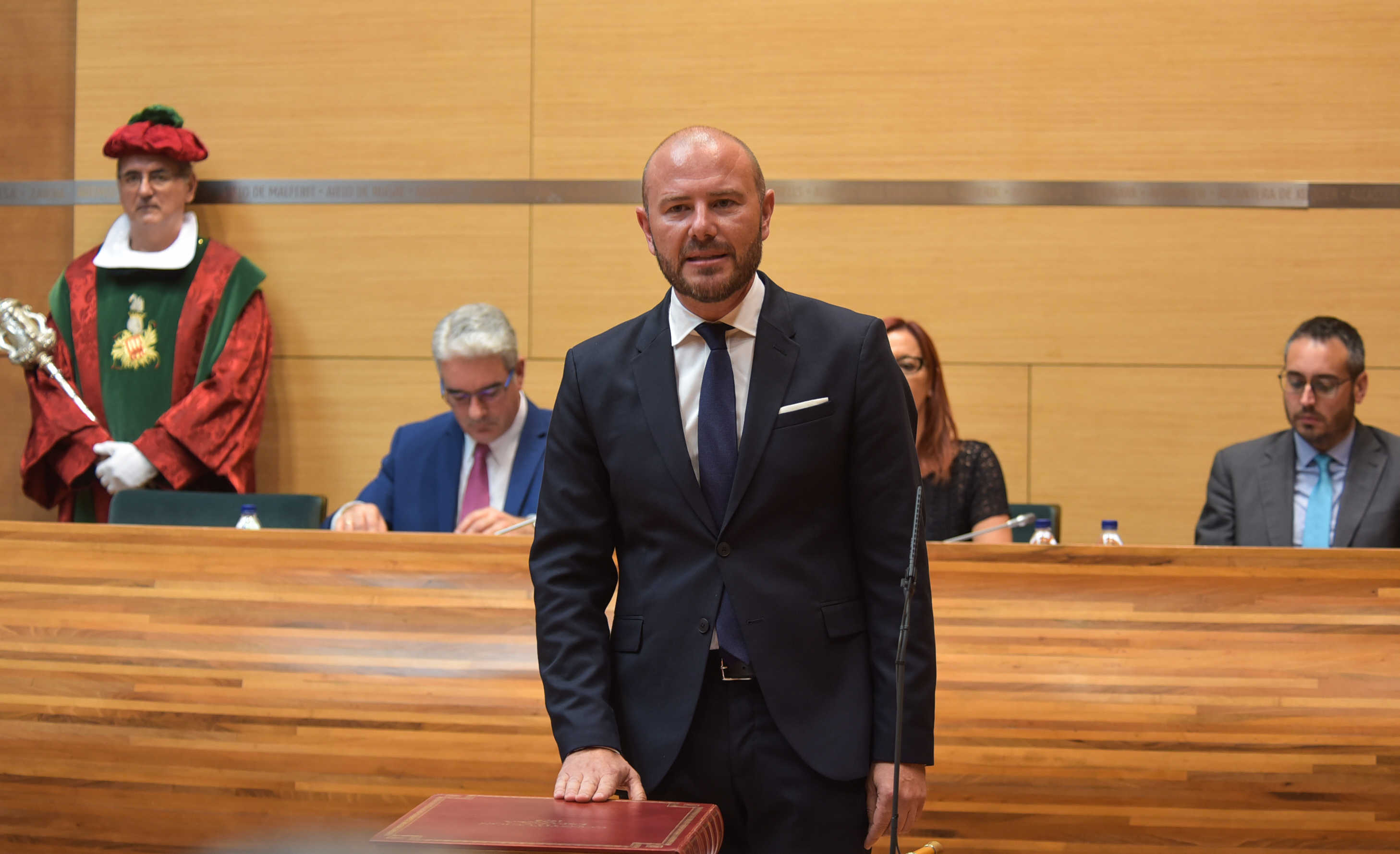 Toni Gaspar, elegido presidente de la Diputación de Valencia (Fotos: Eduardo Manzana)