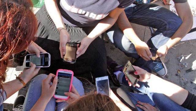 El 85% de los españoles utiliza internet y casi el 60% tiene un perfil en alguna red social