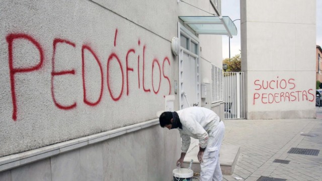 Cuarenta detenidos, 9 en la Comunitat, de una red de pederastas con material 