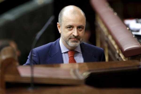 El juez interrogará este miércoles al exdiputado valenciano David Serra y al 'blanqueador' de Correa